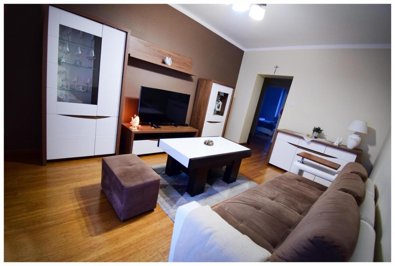 Color 24 Apartament IV Appartement Stalowa Wola Buitenkant foto